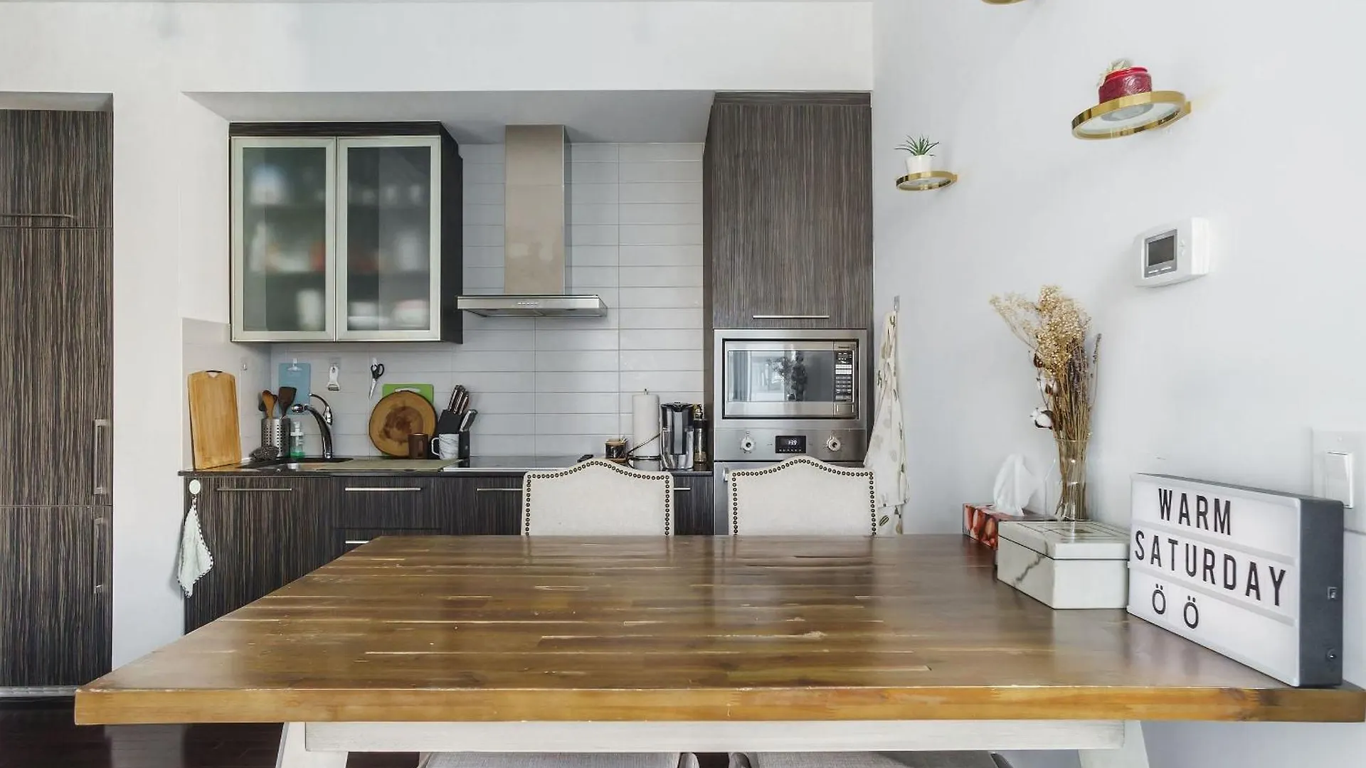 Lanterra Downtown Daire Toronto